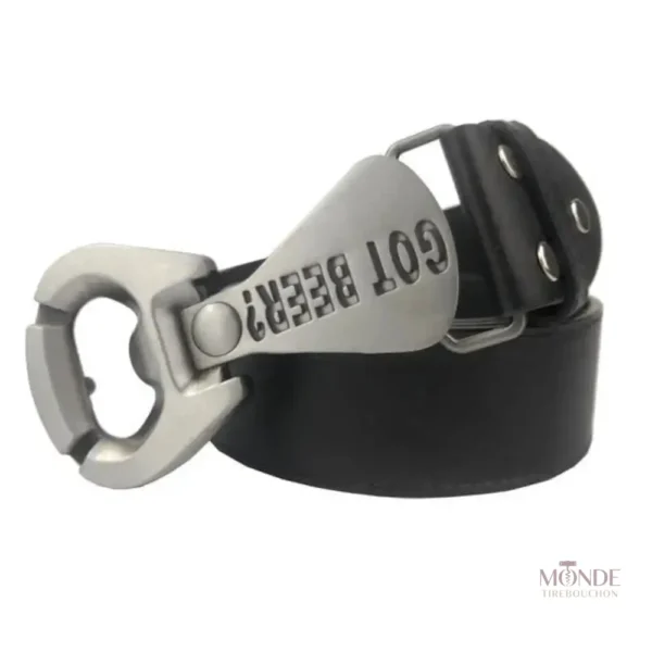 Accessoire original pour ouvrir les bouteilles facilement
