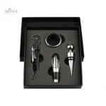 Accessoire en noir pour ouvrir bouteilles avec style