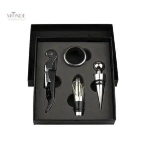 Accessoire en noir pour ouvrir bouteilles avec style
