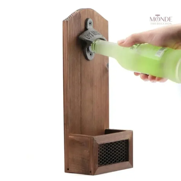 Accessoire pratique en bois pour décapsuler les bouteilles