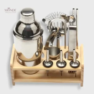 Set Cocktail en bois artisanal pour préparer des boissons raffinées