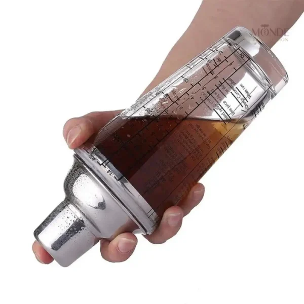 Shaker en verre pour cocktails, essentiel des bartenders