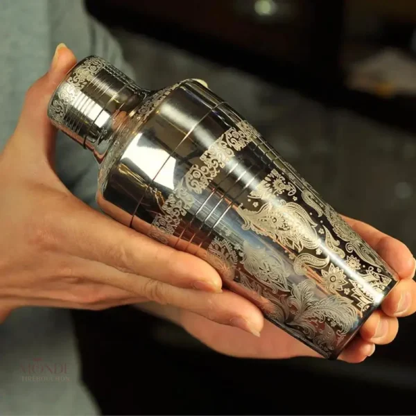 Shaker de qualité supérieure pour cocktails raffinés et mixologie