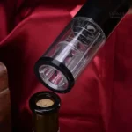 Ouvre-bouteille électrique noir, pratique et élégant pour tout foyer