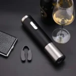 Tire-bouchon électrique design, pratique pour les amateurs de vin
