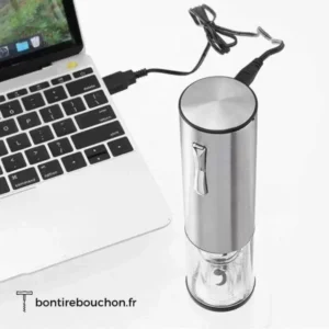 Outil pratique pour ouvrir les bouteilles de vin