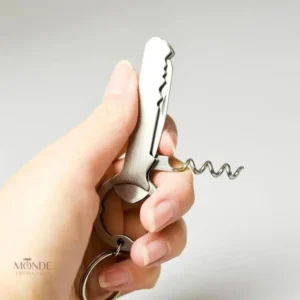 Décapsuleur en métal pratique, idéal pour les clés