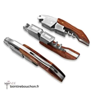 Accessoire vin sommelier, tire-bouchon en bois design