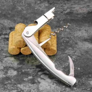 Outil essentiel pour ouvrir les bouteilles de vin facilement