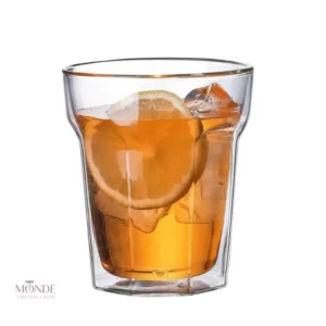 Accessoire de bar, verre cocktail design pour boissons fraîches